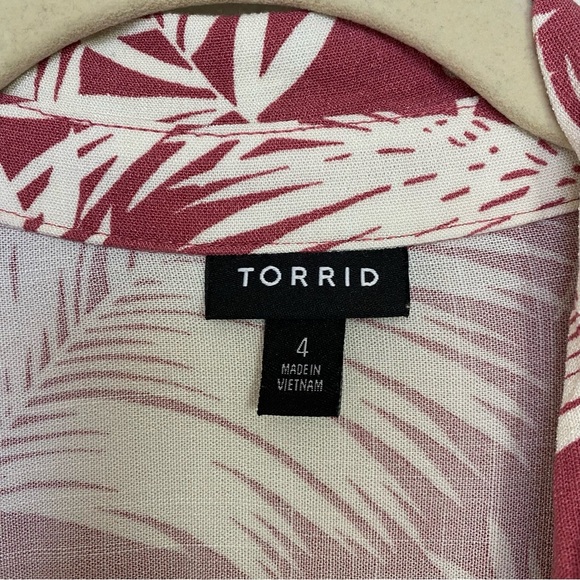 Torrid Collared Dress shirt Dress Size 4X Shaded Palm Button Front Rayon Pink - Picture 5 of 15